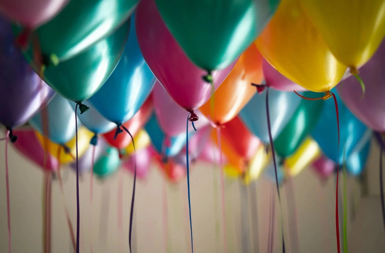 Celebrations##<b>Celebrations</b><br>Life gives us plenty of reasons to celebrate. From milestone birthdays, anniversaries and retirements, I'll help make the occasion truly memorable. <b>From £150</b><br><br>Find out more