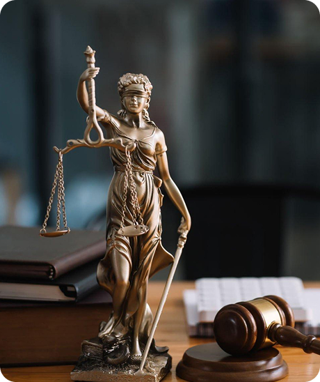 Lady Justice statue and gavel