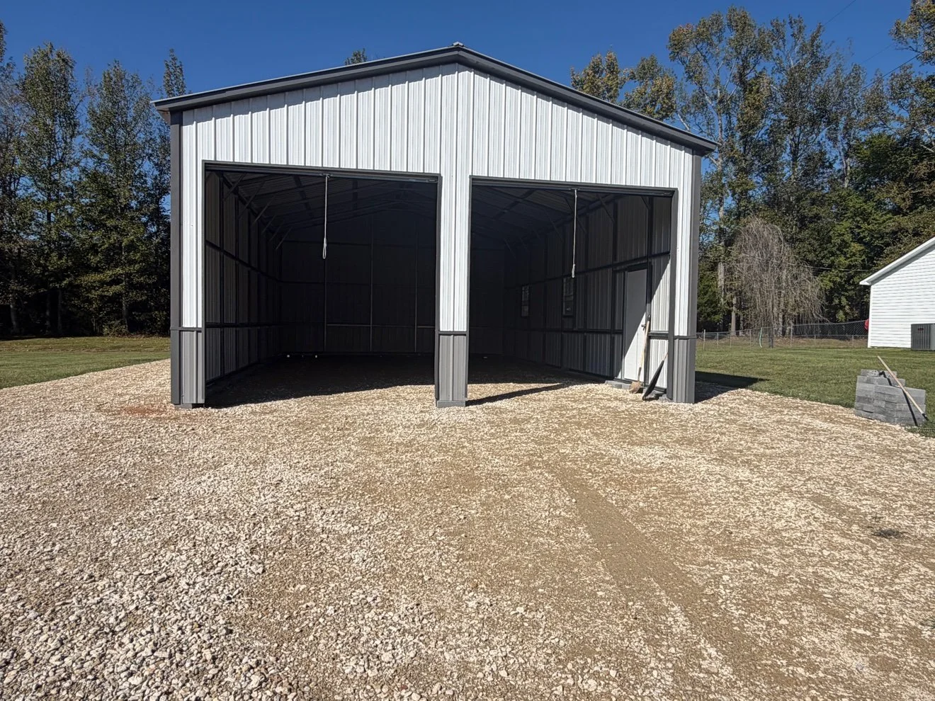 24' × 40' Two-Bay Metal Garage — White with Gray Wainscoting — Hillsboro, AL