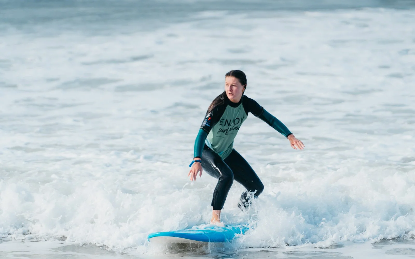 2025_Santa Cruz Surf House-402309.jpg
