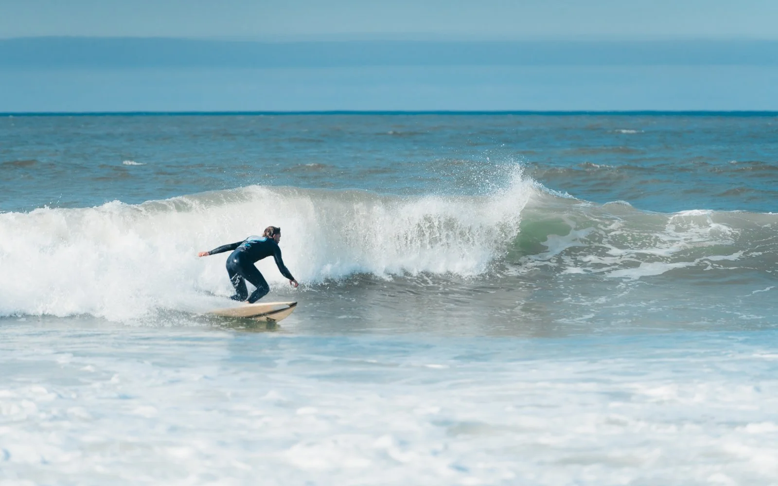 2025_Santa Cruz Surf House-402337.jpg