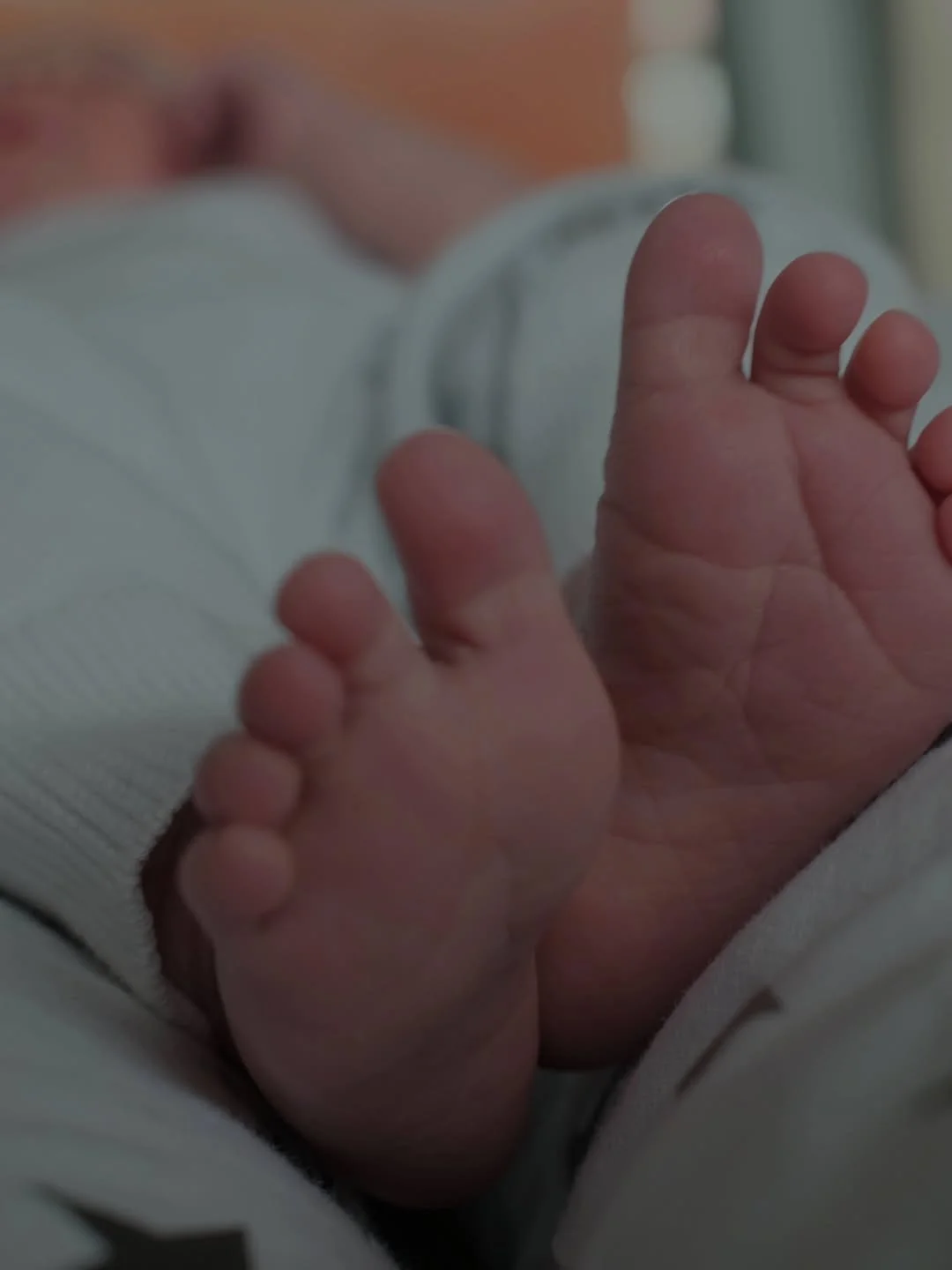 👣

#newbornphotography #photography #newborn #littletoes #Londonphotographer