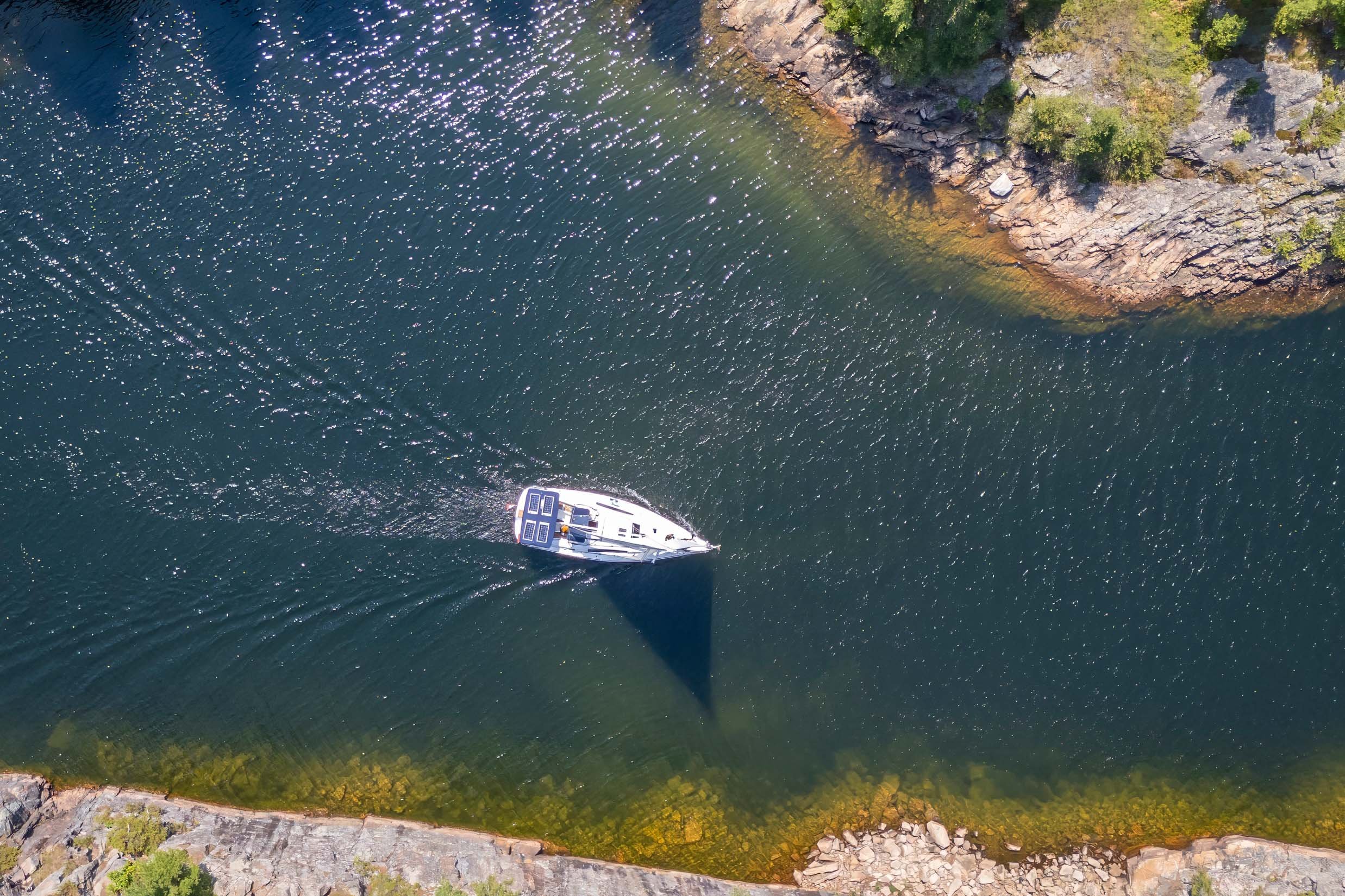 Looking for sailing courses in Ontario? North 45 Sailing offers Sail Canada-certified training, private sailing lessons, cruising courses, and Georgian Bay sailing charters from Parry Sound.