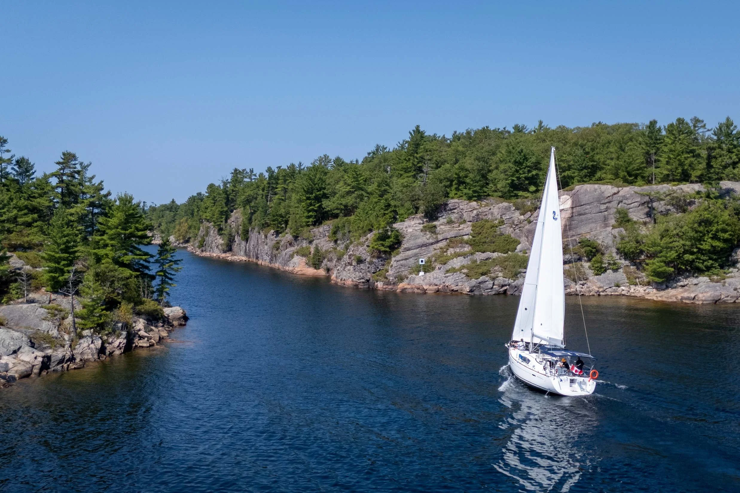 Looking for sailing courses in Ontario? North 45 Sailing offers Sail Canada-certified training, private sailing lessons, cruising courses, and Georgian Bay sailing charters from Parry Sound.