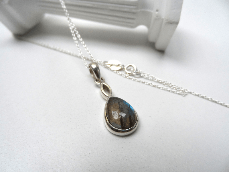 Artemis necklace 5.png