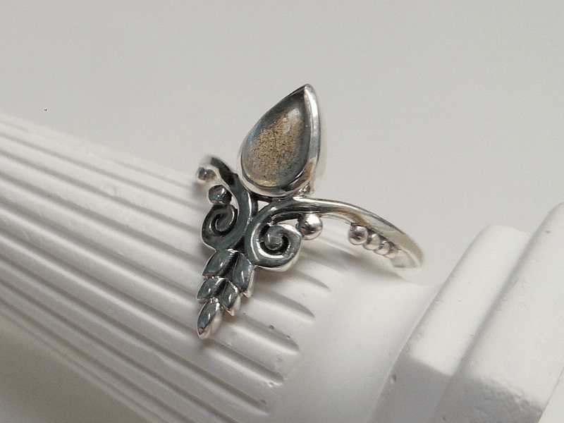 Artemis ring (2).png