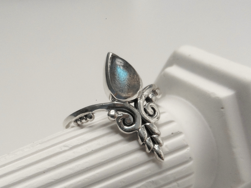 Artemis ring (3).png