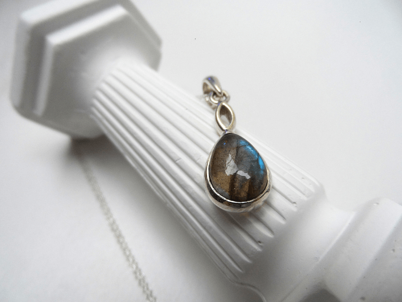 Artemis necklace 4.png