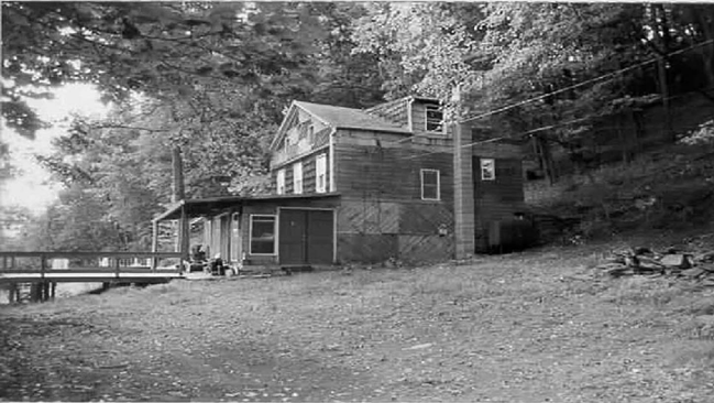 Augusta Savage Home, 189 Old Route 32, Saugerties, New York. Photograph: Karlyn Knaust Elia, October 2000. Source: National Register of Historic Places application, prepared by Karlyn Knaust Elia, Saugerties Town Historian.