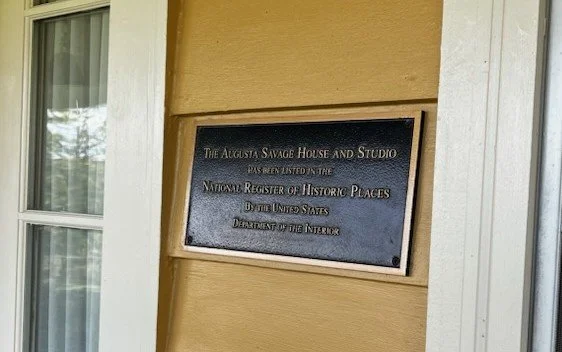 The National Register plaque at the house. 
Photos courtesy of Anthony Elia.