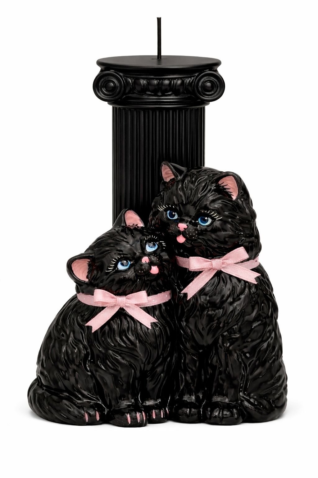 Black Cat by Jaime Urdiales.