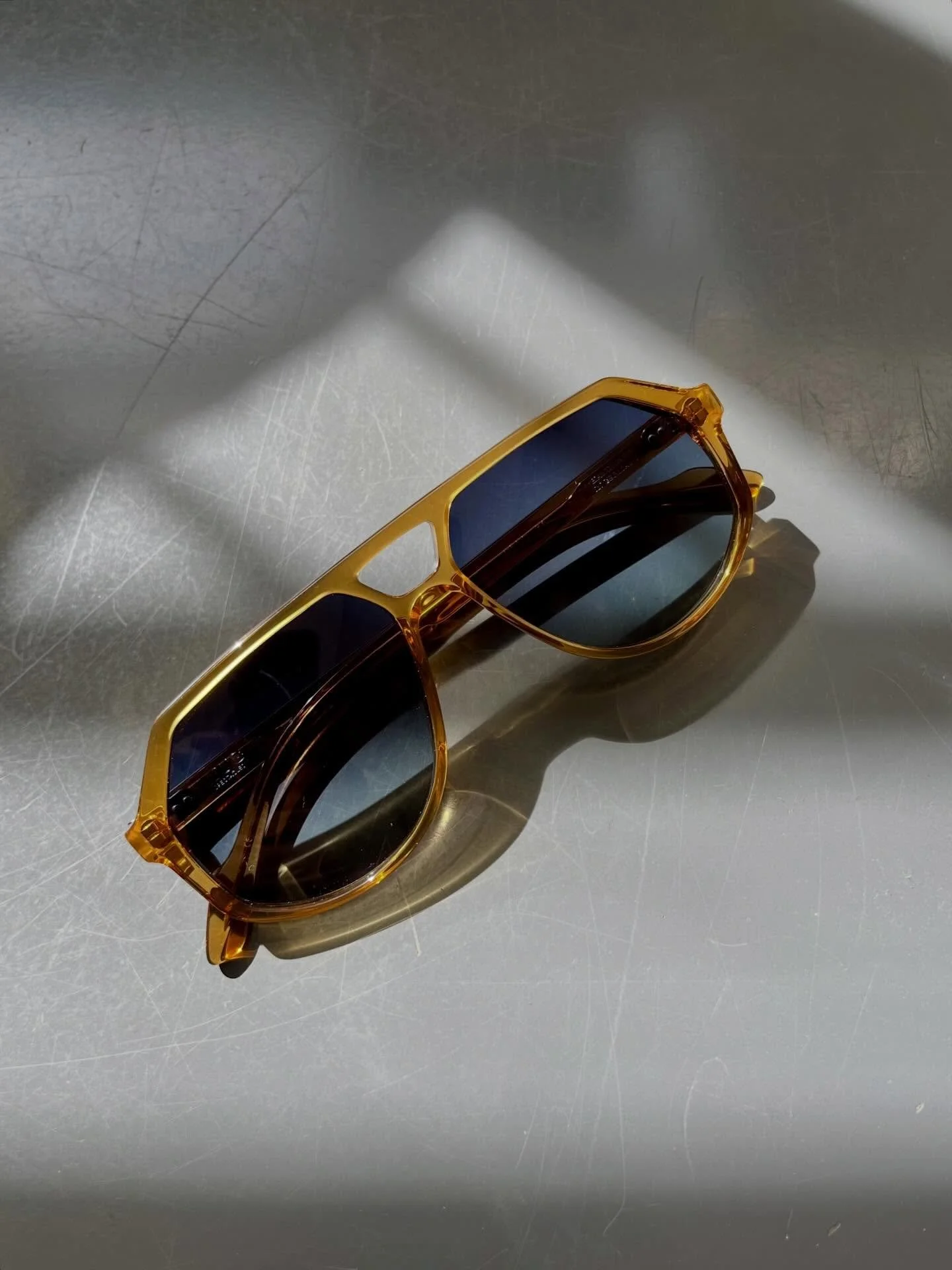This is the &ldquo;Reed&rdquo; by @hugspectacles. A beautiful piece of eyewear waiting to get some sun. #hugspectacles #mahorotterdam #independenteyewear #madeingermany