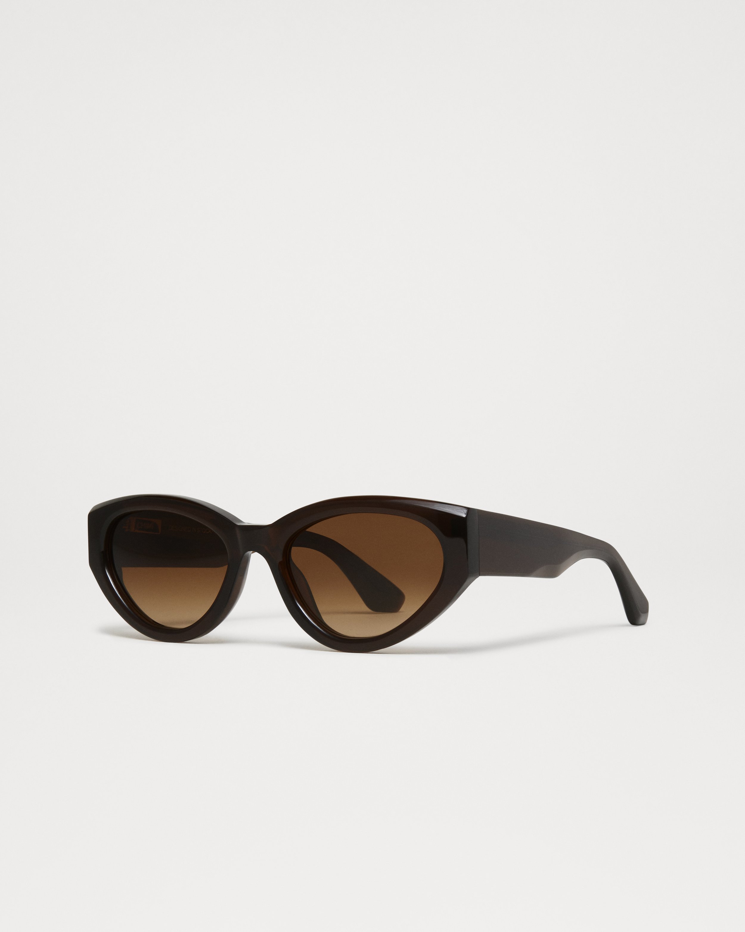06-3_BROWN_0414.jpg