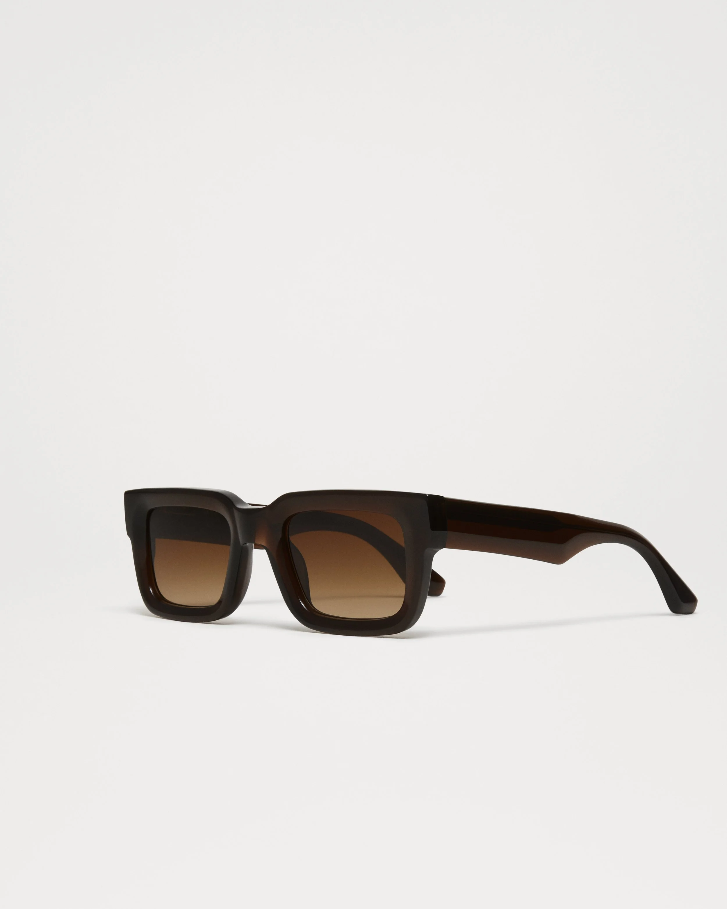 05-2_BROWN_0394.jpg