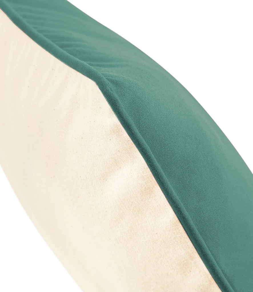 Cushion green edge 2.jpg