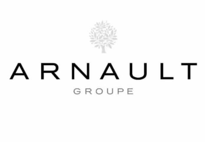 Logo of Arnault Groupe with a tree icon above the company name.