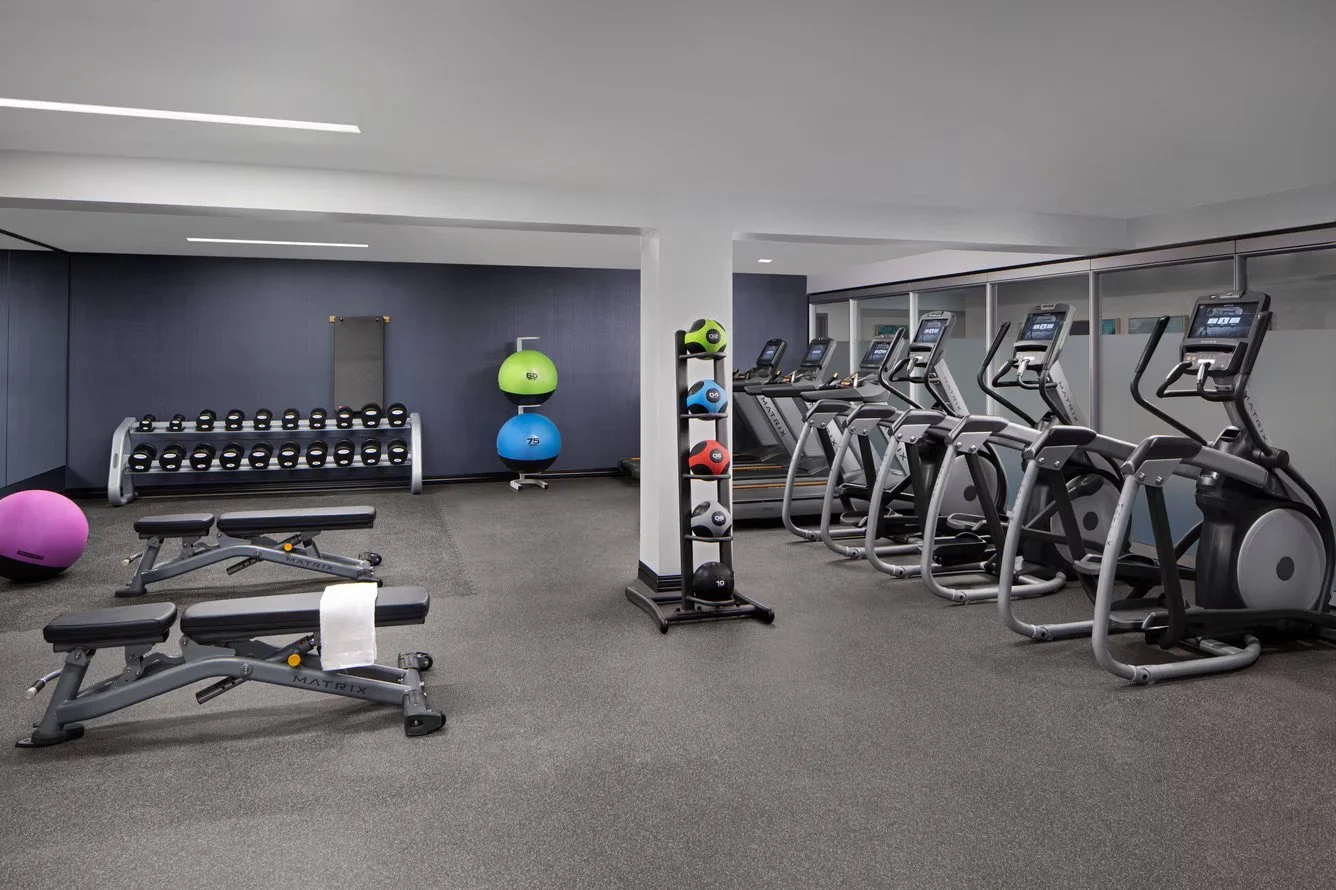 yqtde-fitness-6880-hor-clsc.jpeg