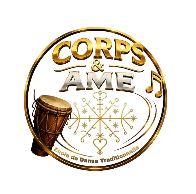 Logo avec texte 'Corps & Ame' et 'École de Danse Traditionnelle', incluant un tambour et un symbole ornemental.