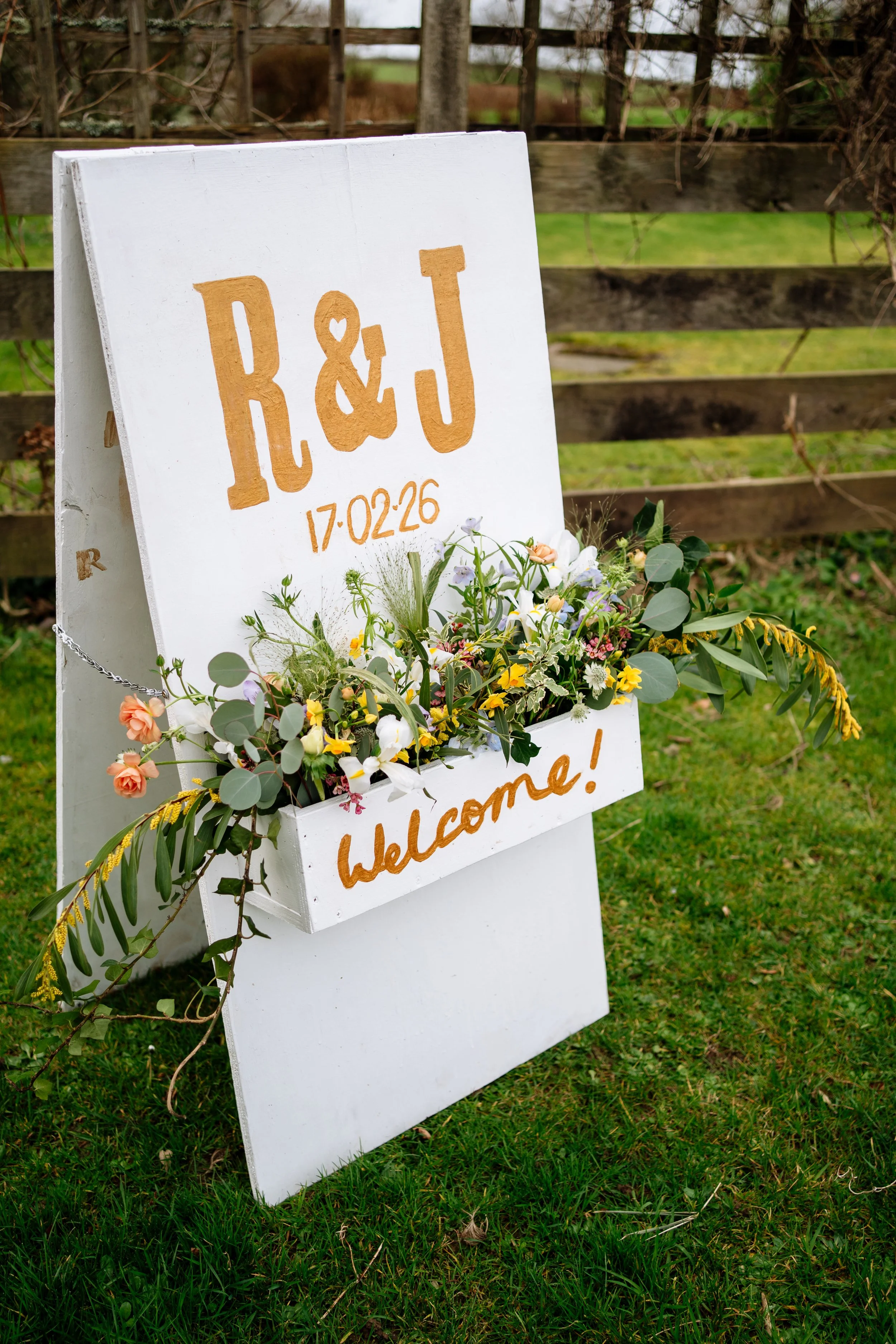 Jess & Ryan-1008.jpg