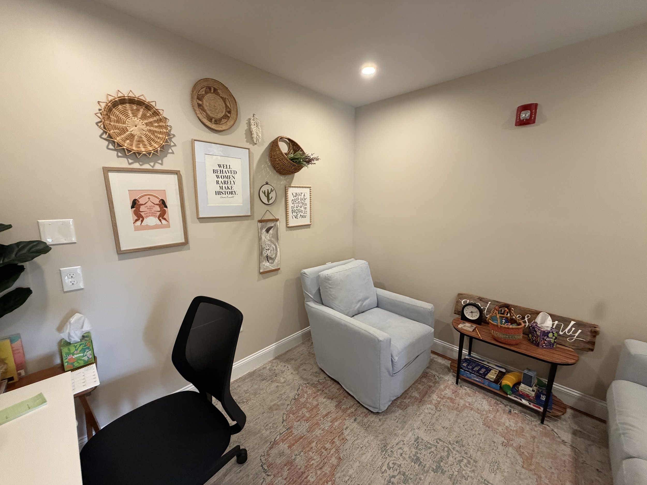 Dover: Office 1