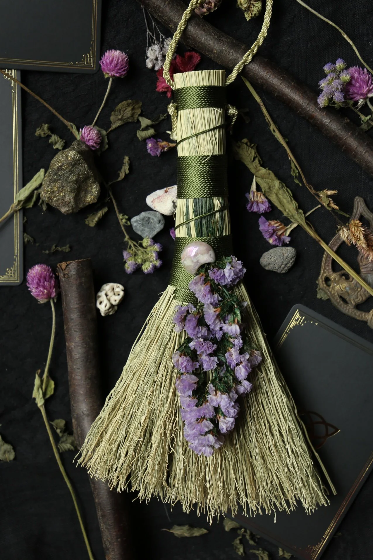 Craft / Curios