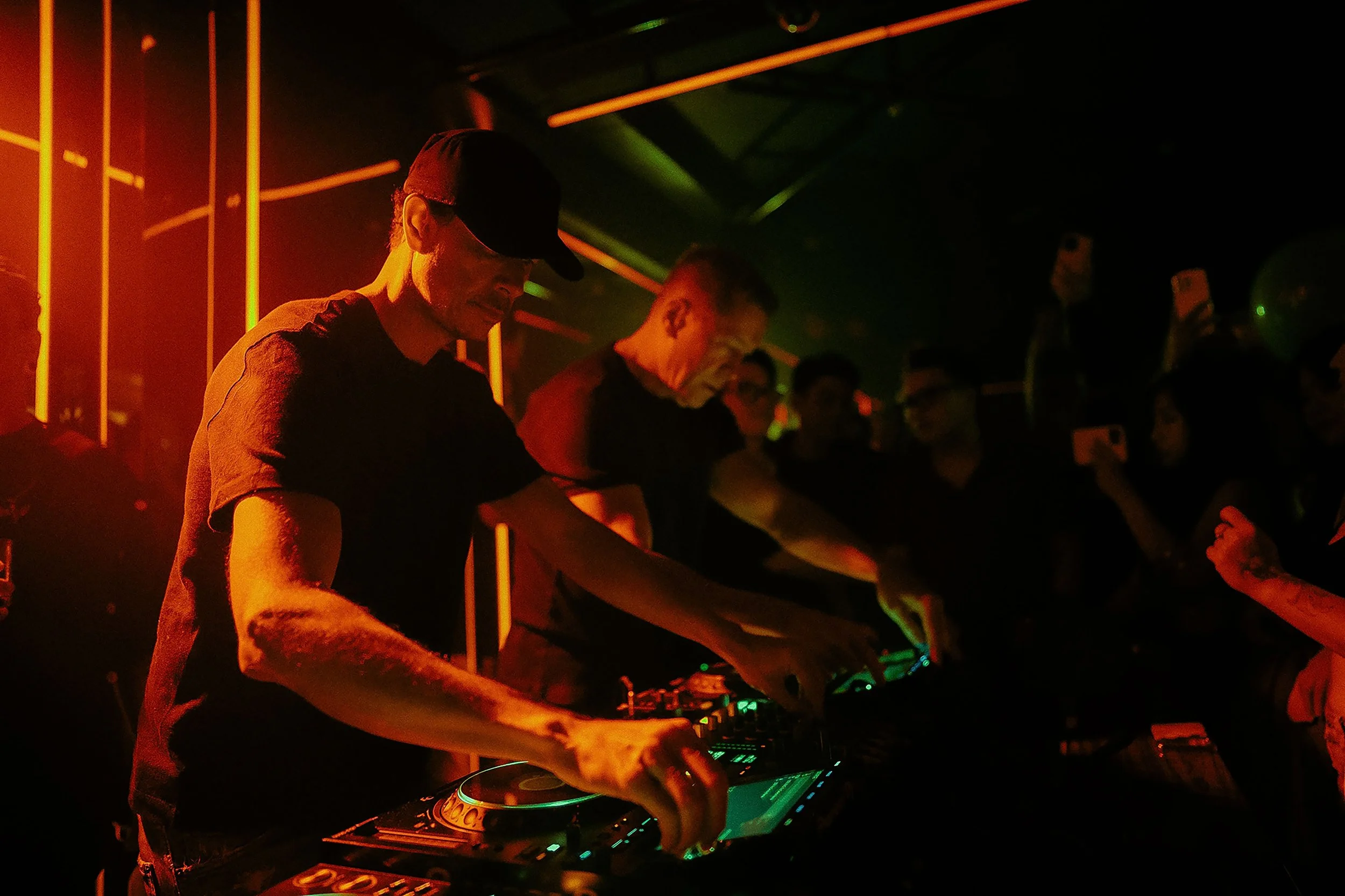 Techno DJ
