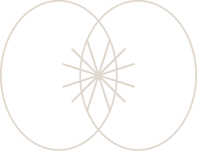 Ein geometrisches Muster mit zwei überlappenden Kreisen und einem komplexen Muster in der Mitte auf schwarzem Hintergrund.