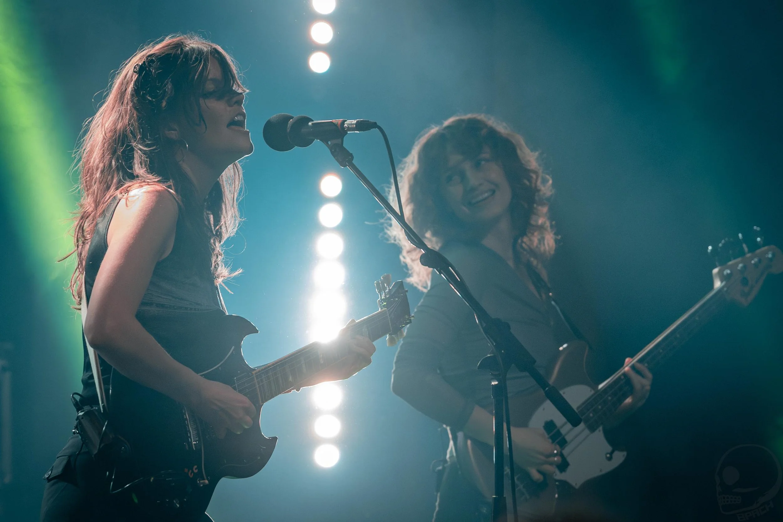 Hinds, Sala Apolo, 2026