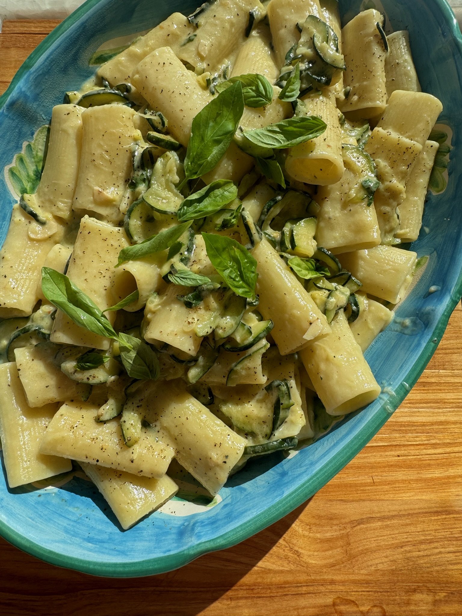 Creamy Zucchini Pesto Rigatoni