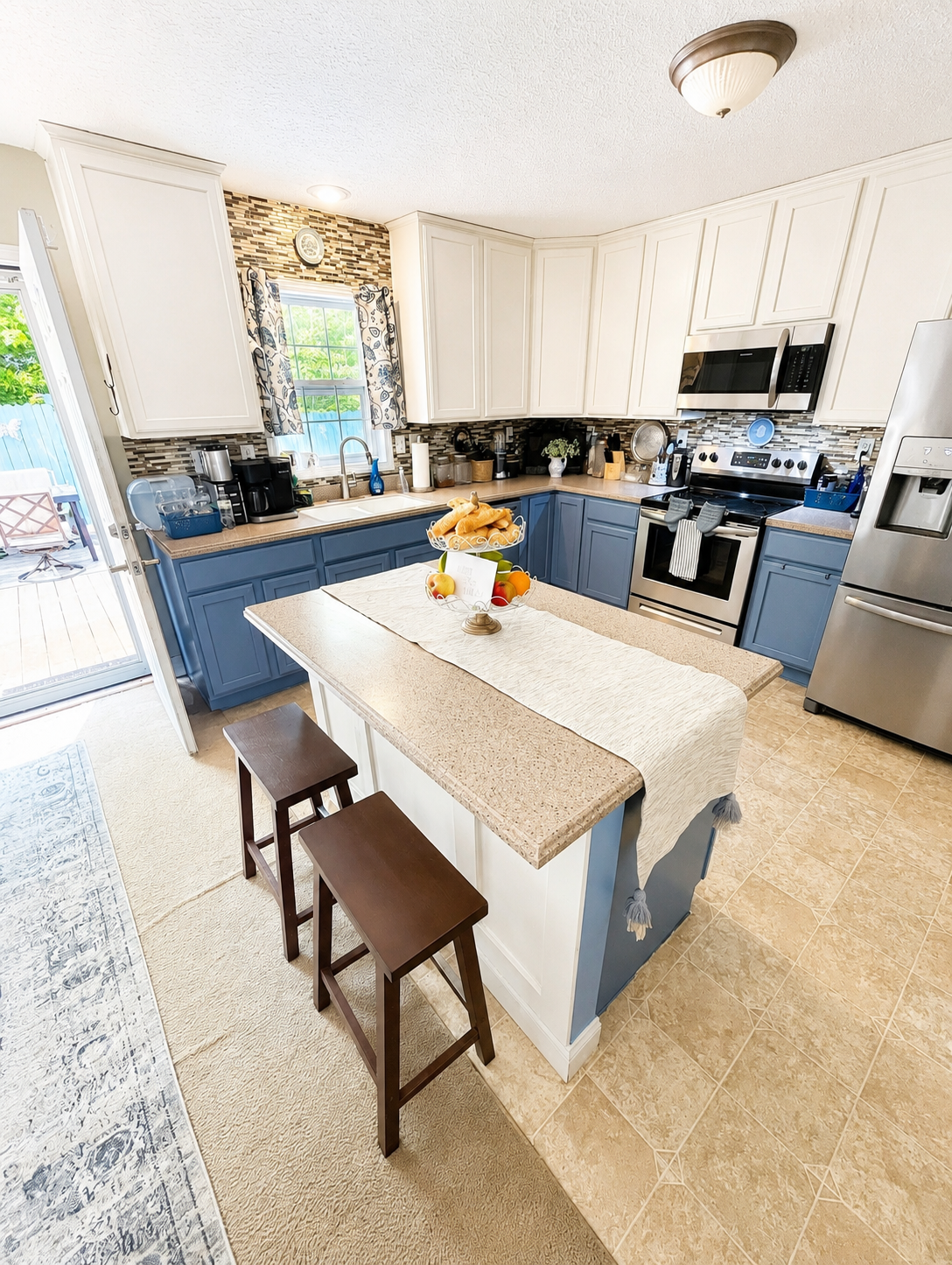 mom's kitchen 3.PNG