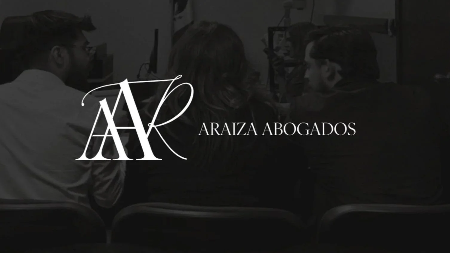 [ ARAIZA ABOGADOS ]