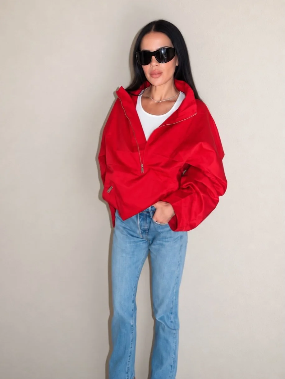 The kind of red you don&rsquo;t ignore.

The Scout Pullover by Habits.

Shop now. x