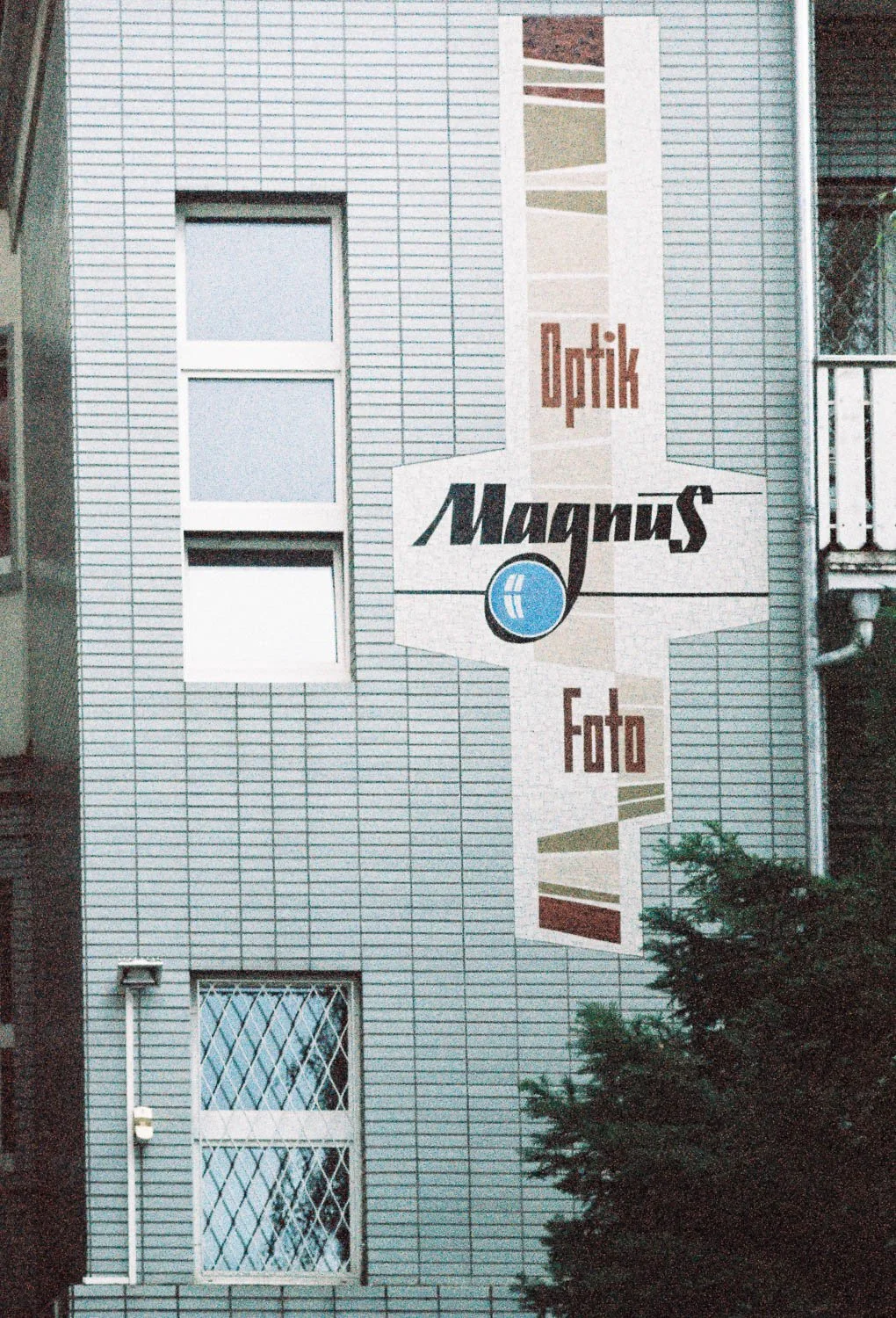 Gießen, Optik Magnus, Wolfen NC500