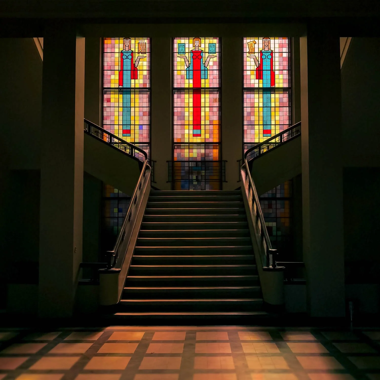 Kaunas, Amsterdam School.