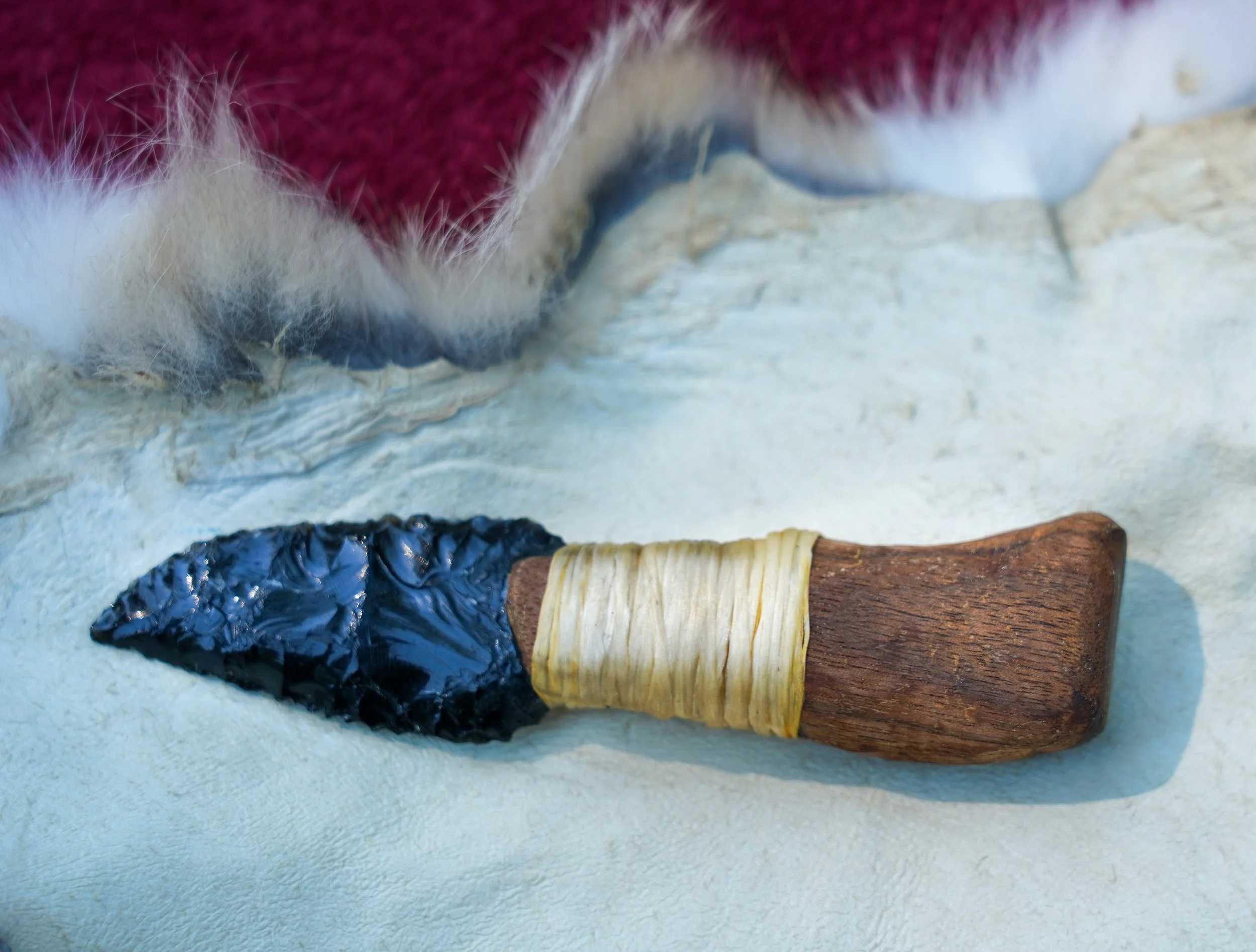 Obsidian survival skinning knife