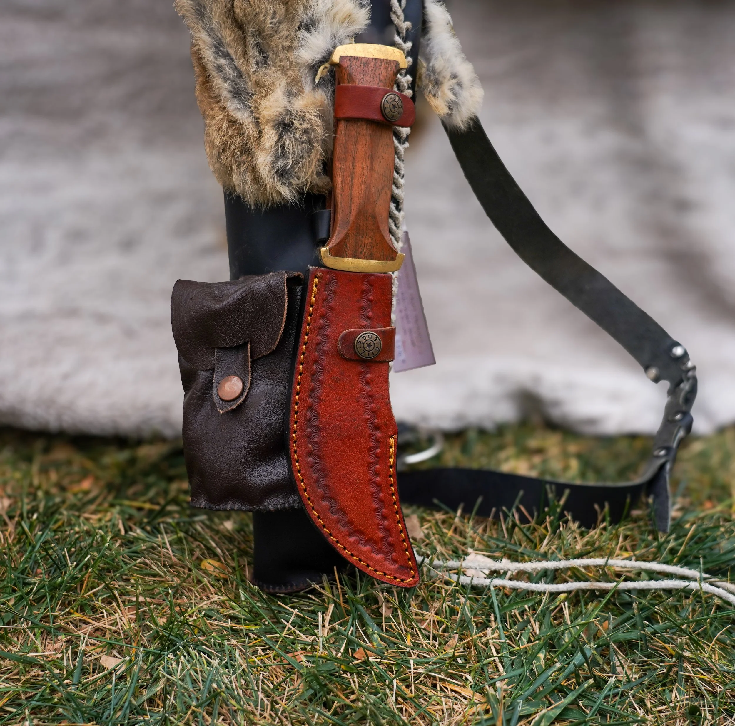 Cowhide Quiver with Knife