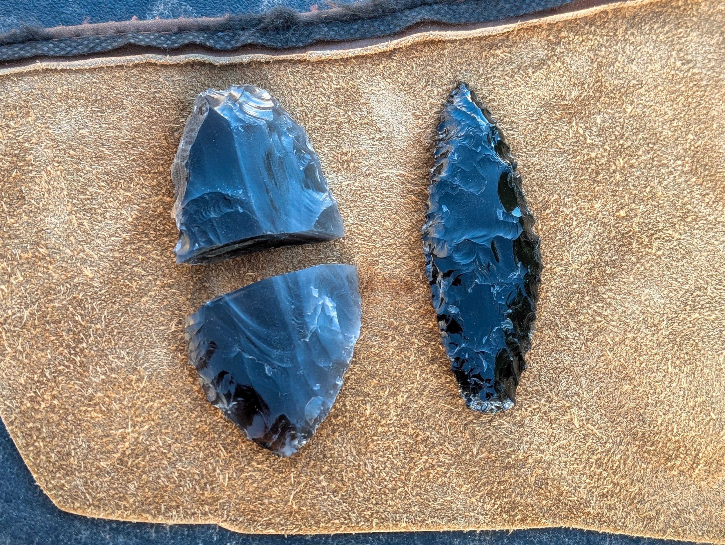 Flint Knapping, Obsidian, Primitive skills, Stone work, Glass work, Spear heads