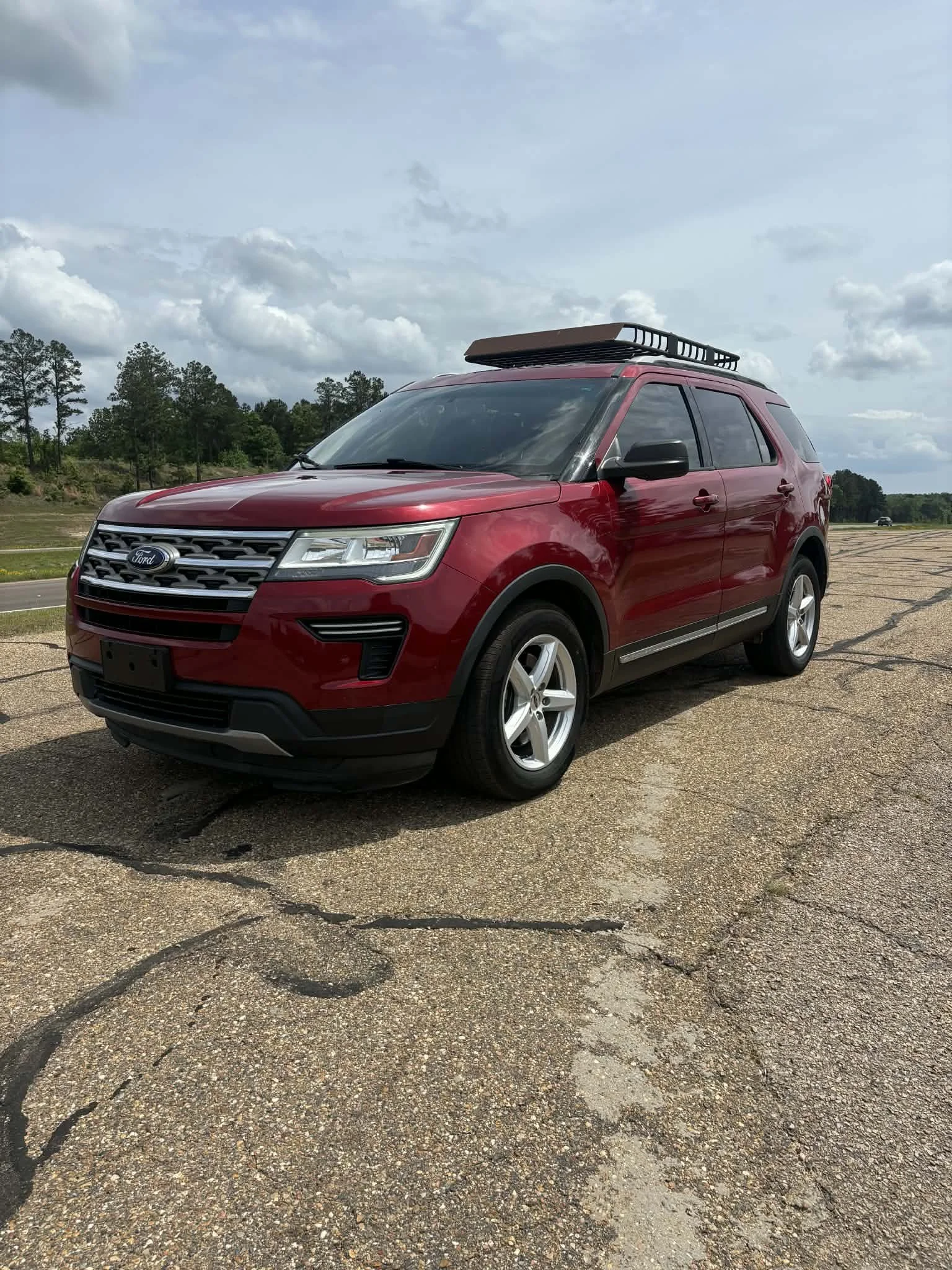 2018 Ford Explorer XLT Sport Utility 4D
