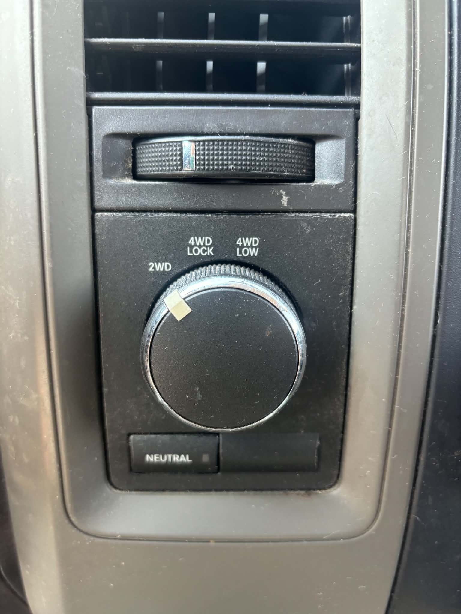 dd02a3e0-6355-4fc1-bb87-e6cdb471a16f.jpg