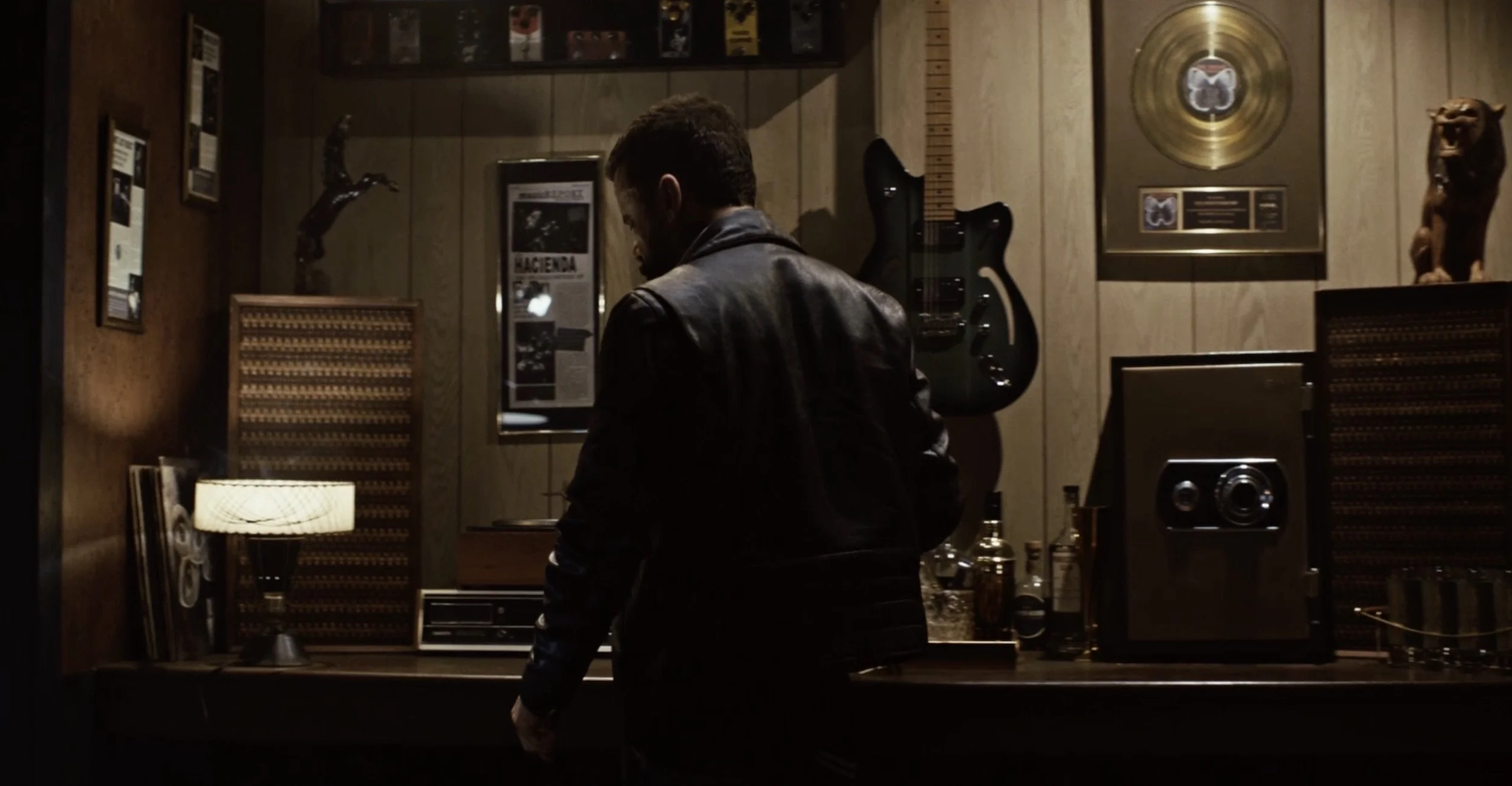 Violence_feature_film_still_15.jpeg