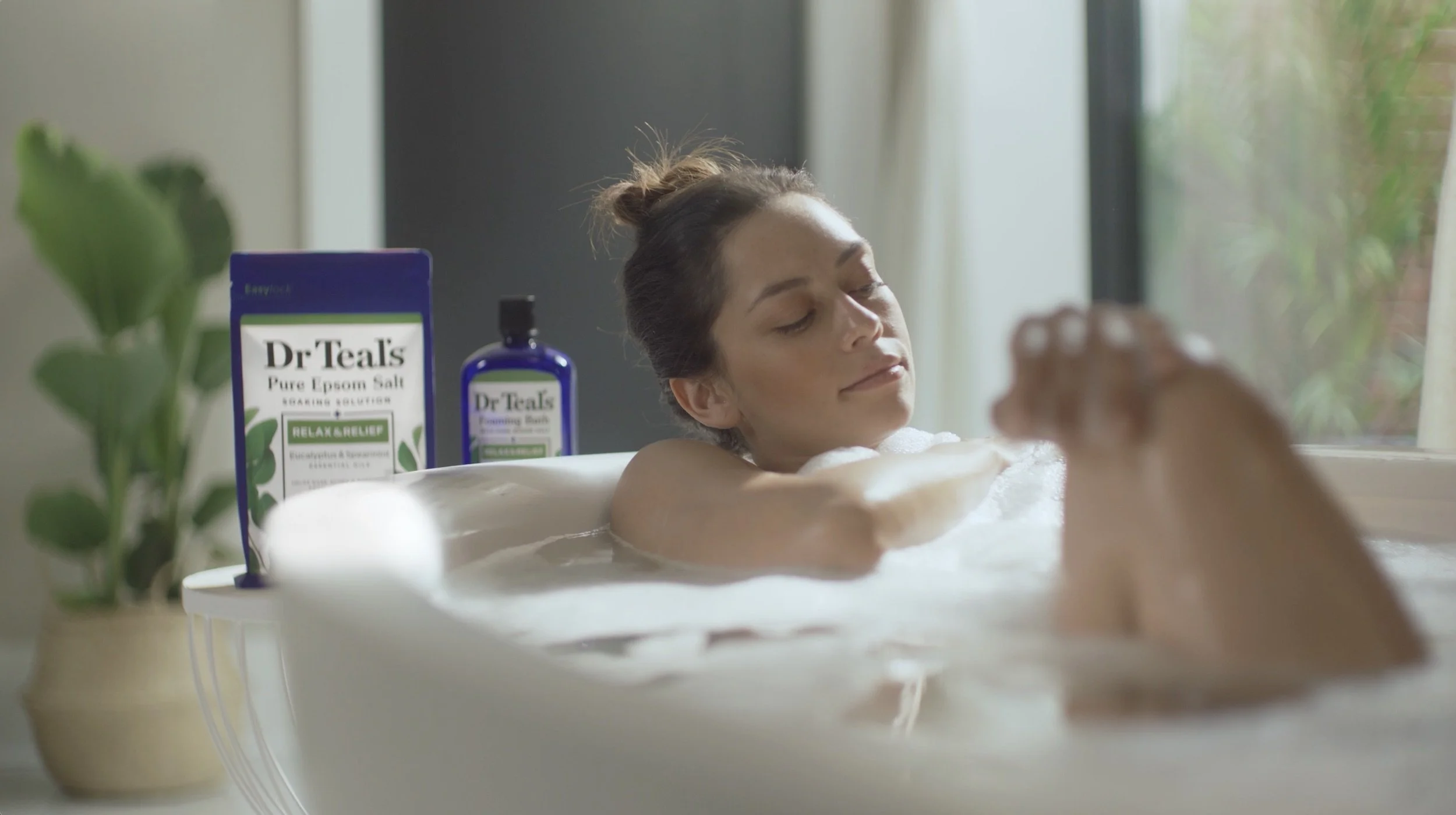 DrTeal's_commercial_still_10.jpeg