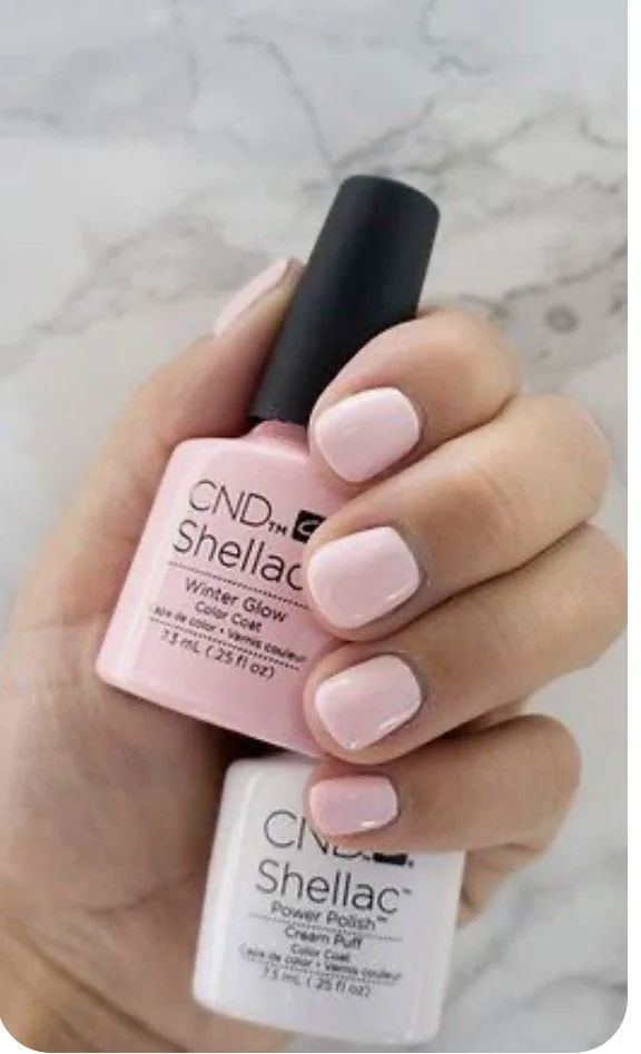 CND Shellac nail polish is the original gel polish with better colour coverage and faster removals. High shine plus zero dry time equals 14+ days of high-performance wear that you can rely on every time you want to dress your nails up.