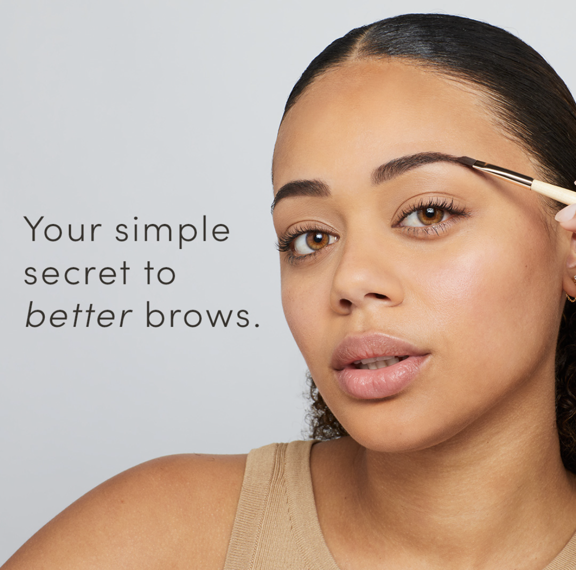 Jane Iredale Eyebrows pencils and powder to enhance the eyebrows.