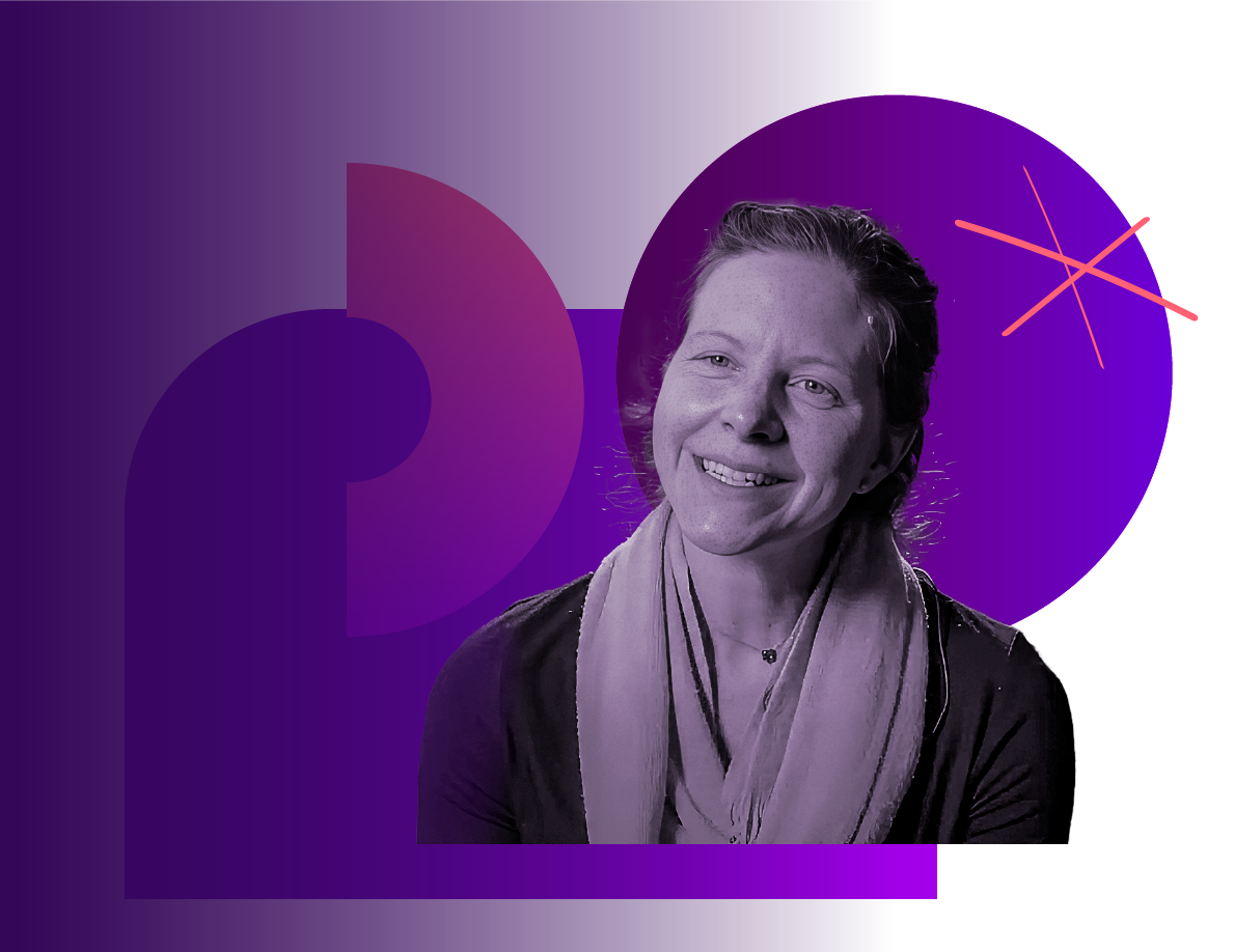 A smiling woman with short hair and a scarf, in front of a colorful abstract background with purple circles and geometric lines.