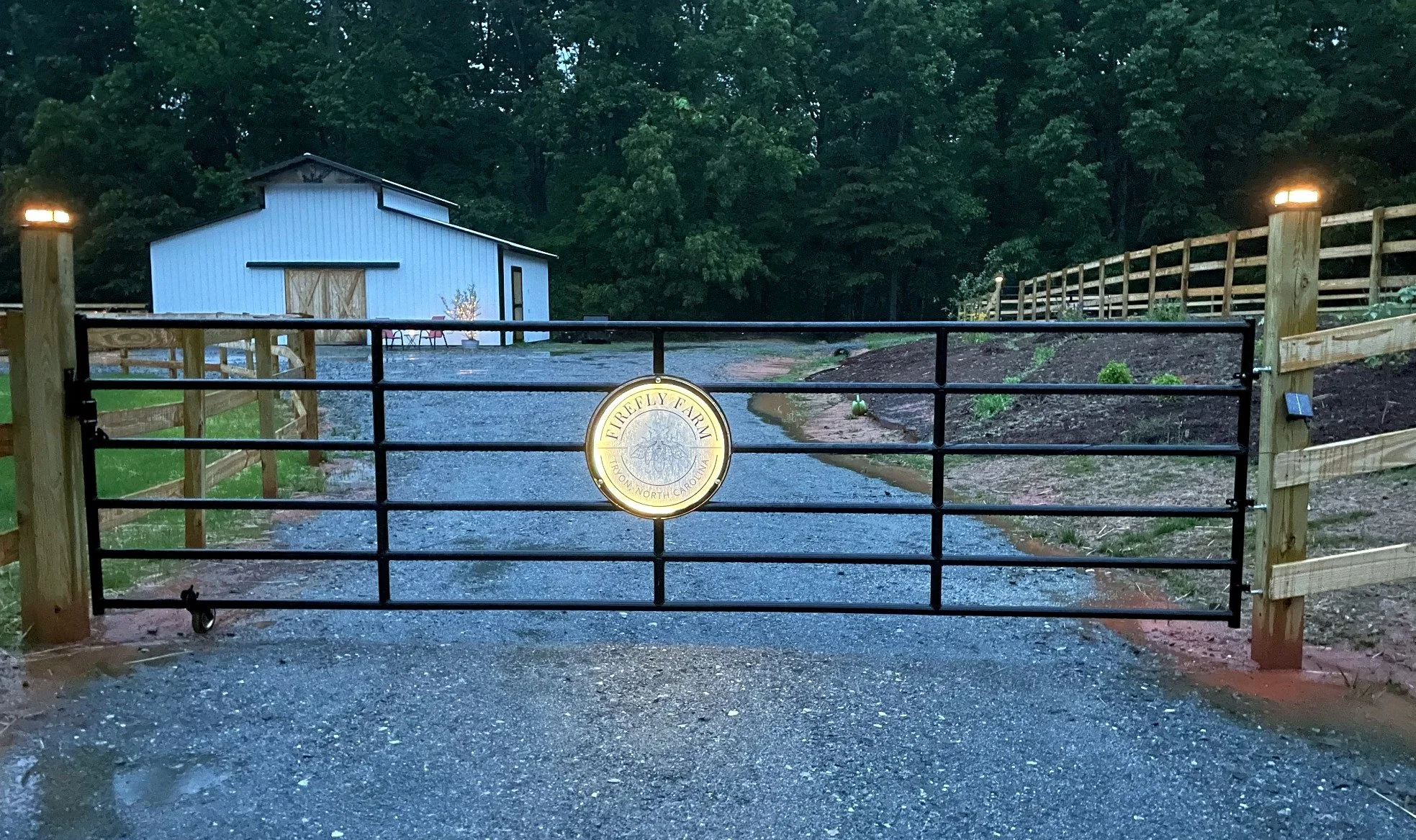 01_Firefly_Farm_1_cleaned.jpg