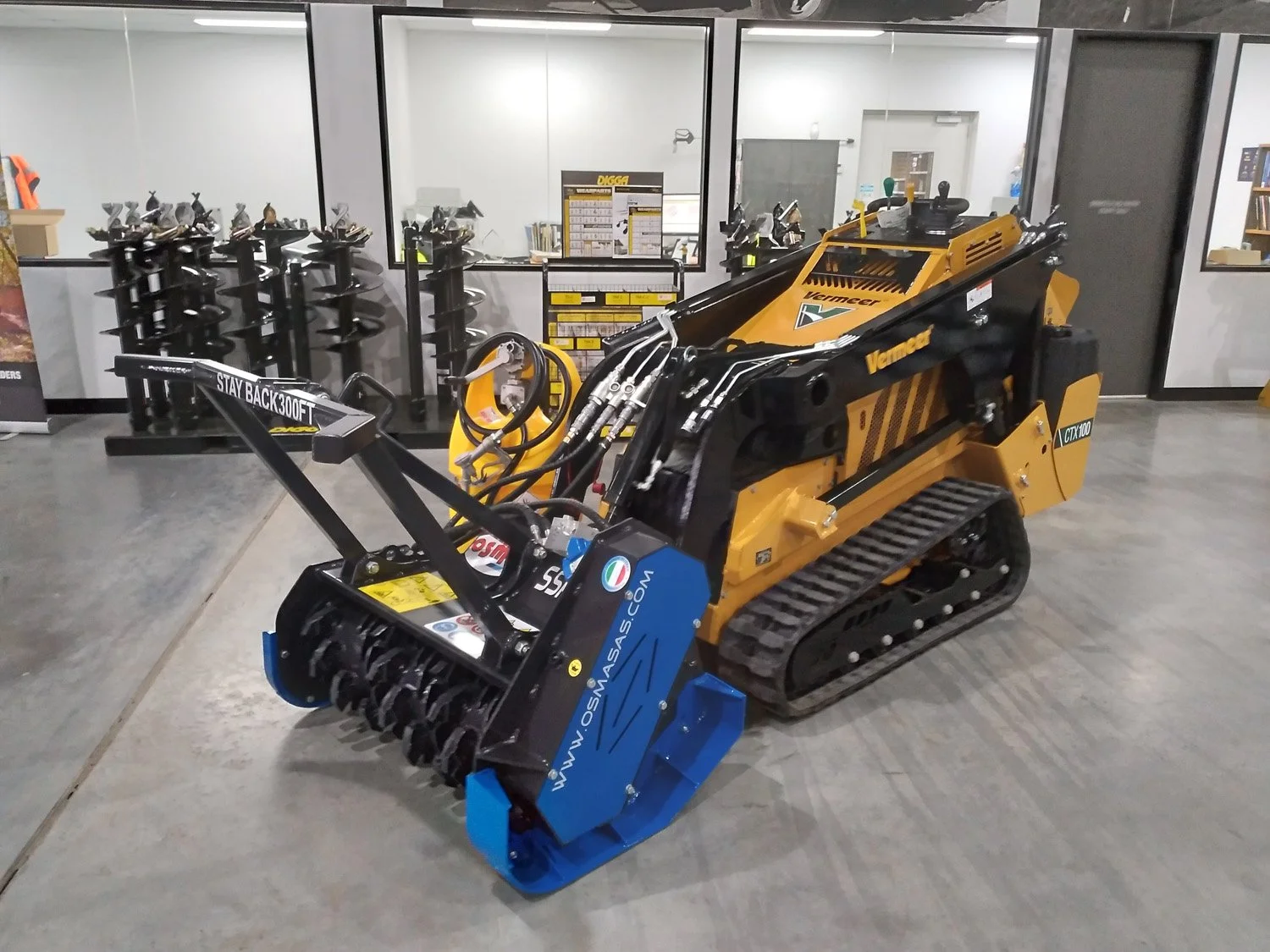 Designed for mini loaders, the SSK Mulcher delivers dependable performance for professional clearing applications.