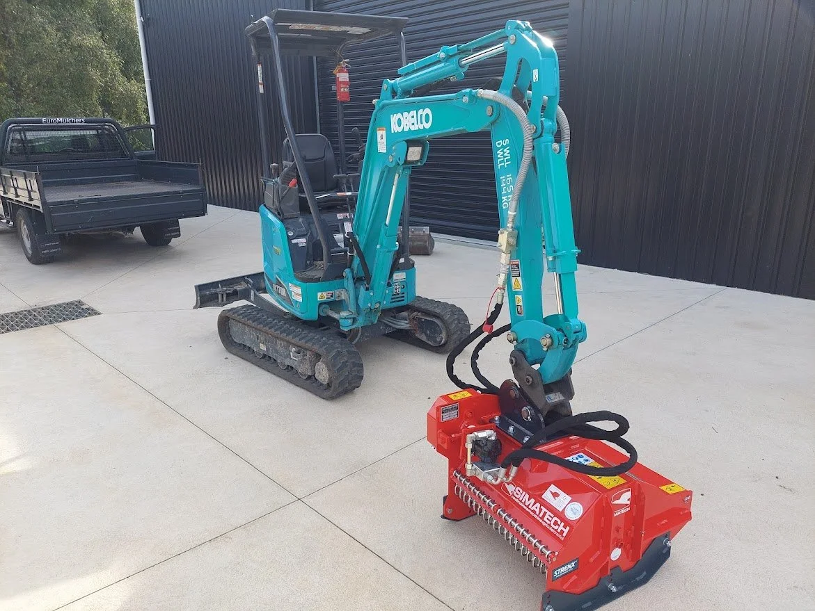 The Simatech DHL Flail provides a versatile solution for contractors requiring effective brush cutting and vegetation management equipment.