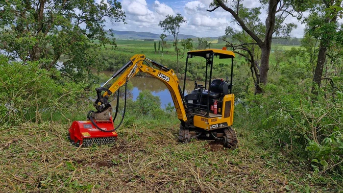 DHL Range 1.5-5 Ton Excavator