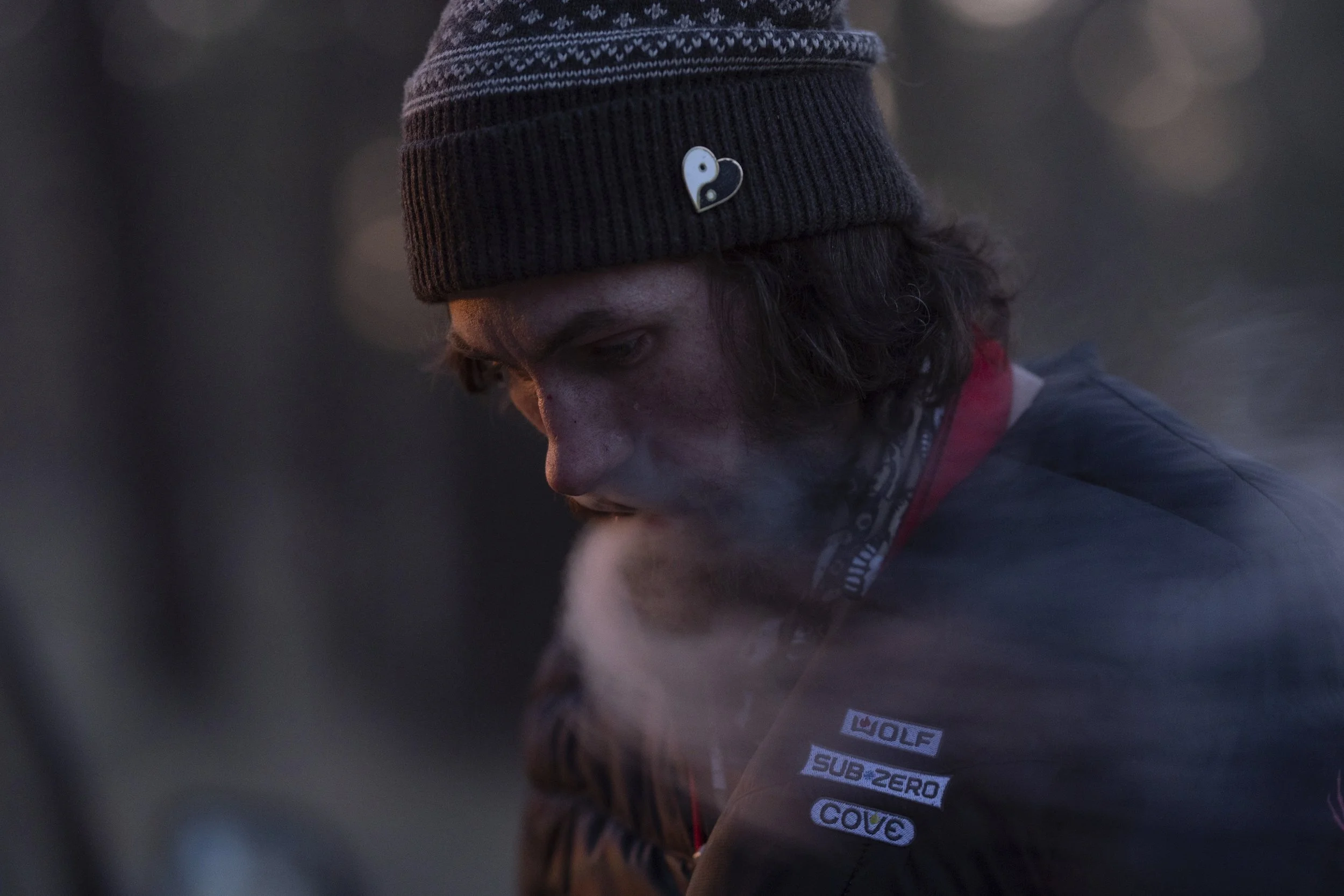 Nick Campbell vapes at a homeless encampment in Deschutes National Forest Wednesday, April 30, 2025 near Bend, Ore. 
