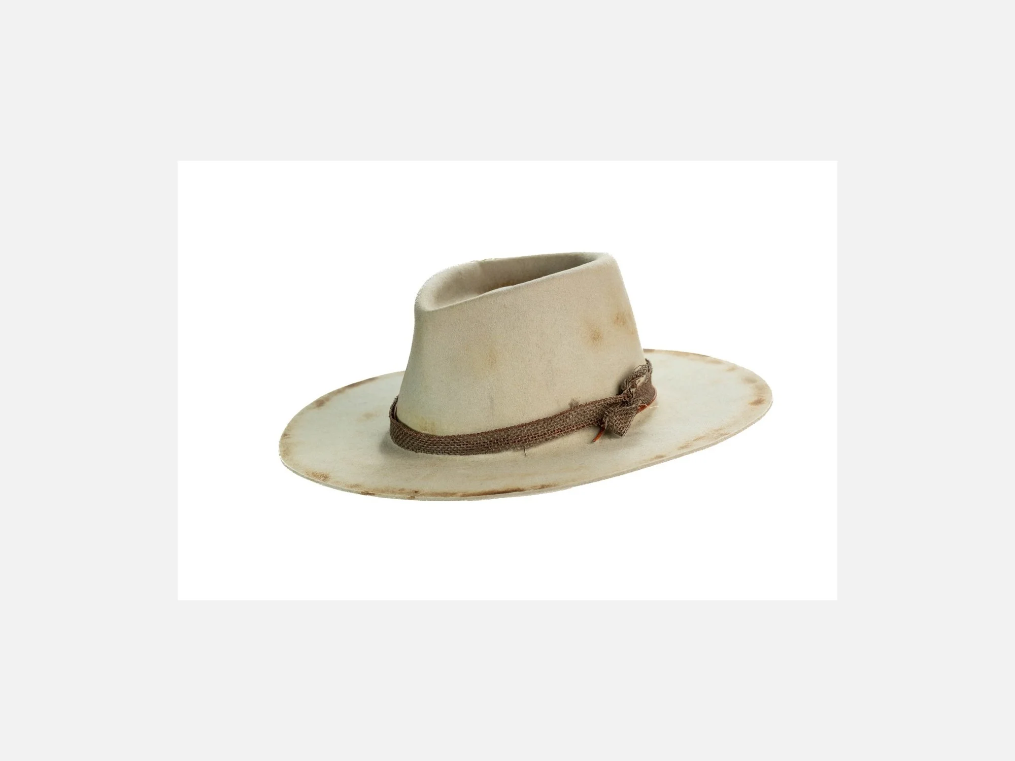 CAVALLO_HAT_SHOP-0325_Luxury_Smaller_2000x1500.jpg